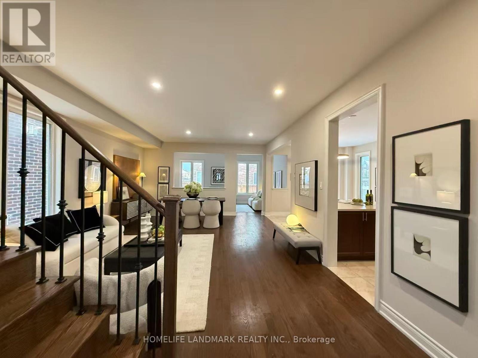 829 Langford Boulevard, Bradford West Gwillimbury, ON - Indoor Photo Showing Other Room