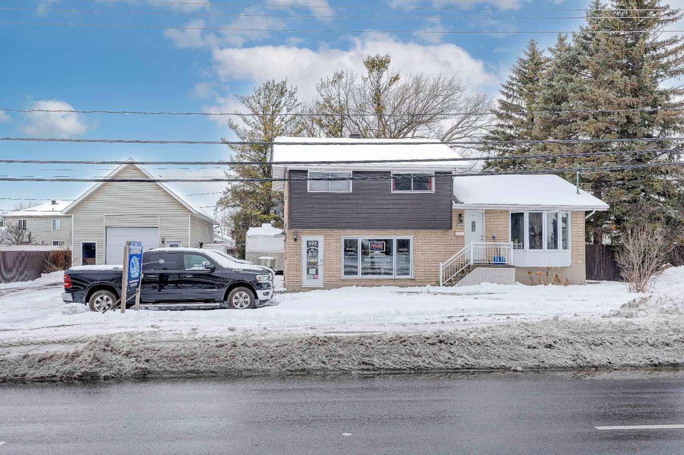 Frontage - 592 Ch. Du Grand-Bernier N., Saint-Jean-Sur-Richelieu, QC - Outdoor