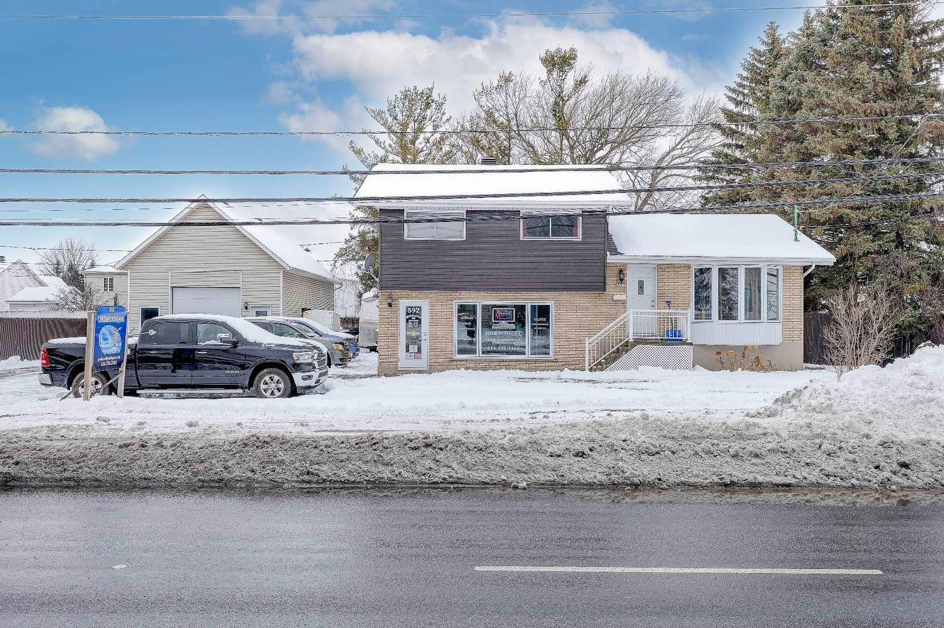 Frontage - 592 Ch. Du Grand-Bernier N., Saint-Jean-Sur-Richelieu, QC - Outdoor