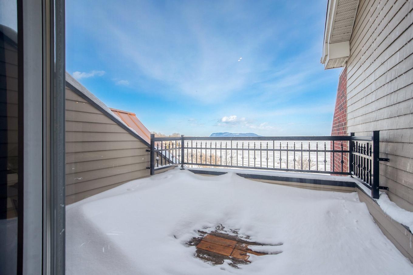 Terrasse - 305-530 Rue Martel, Chambly, QC - Outdoor With Exterior