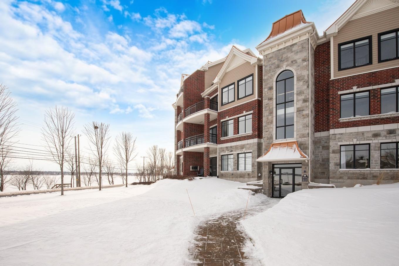 Extérieur - 305-530 Rue Martel, Chambly, QC - Outdoor With Facade