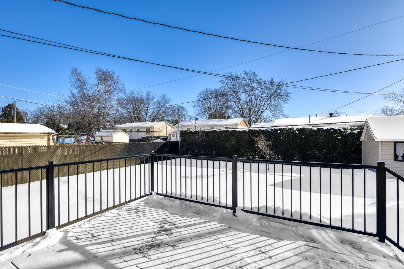 Terrasse - 296 Rue Élie, Laval (Fabreville), QC - Outdoor