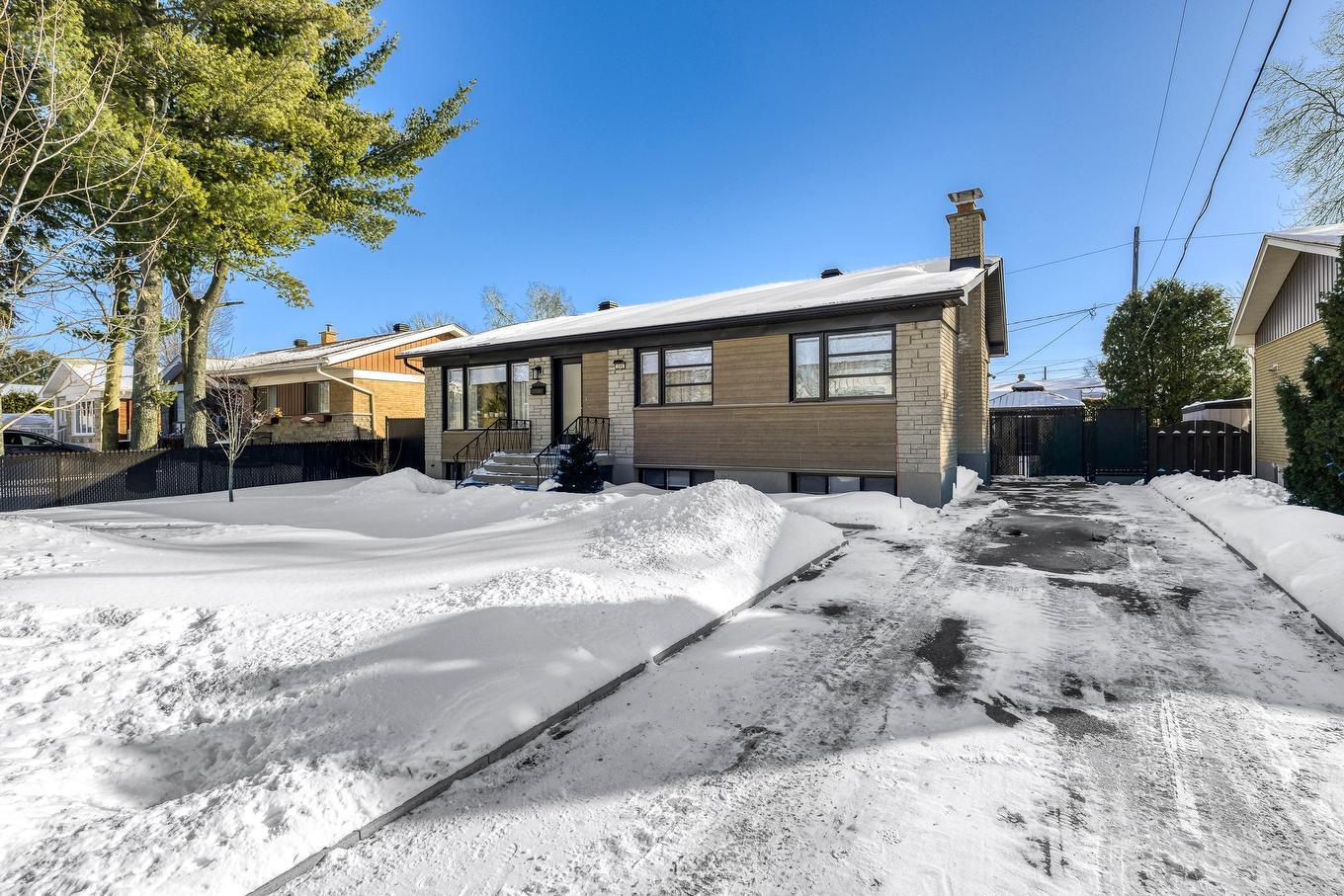 Façade - 296 Rue Élie, Laval (Fabreville), QC - Outdoor