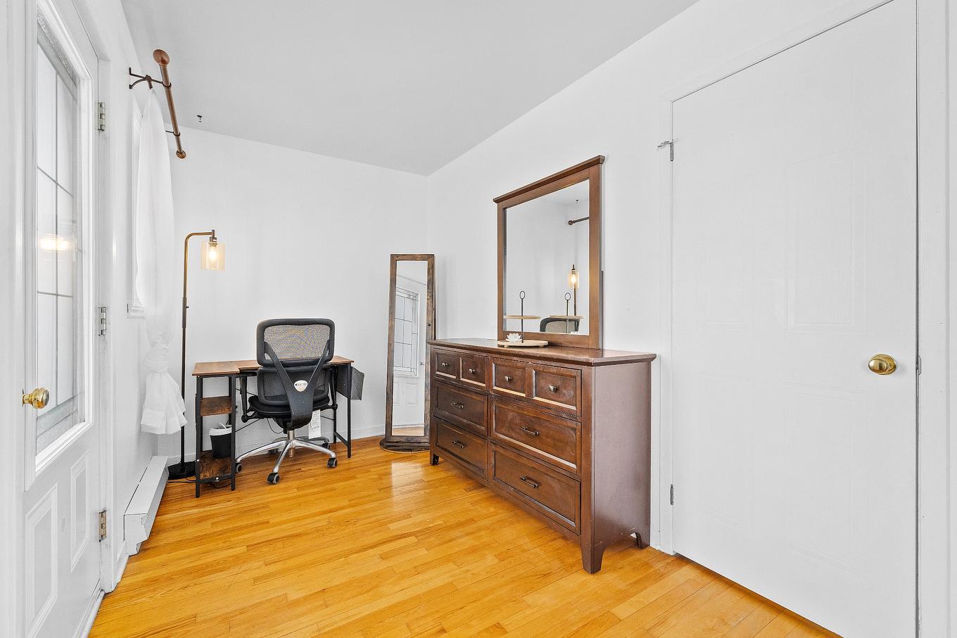 Bureau - 1276 Rue Toussaint-Trudeau, Chambly, QC - Indoor