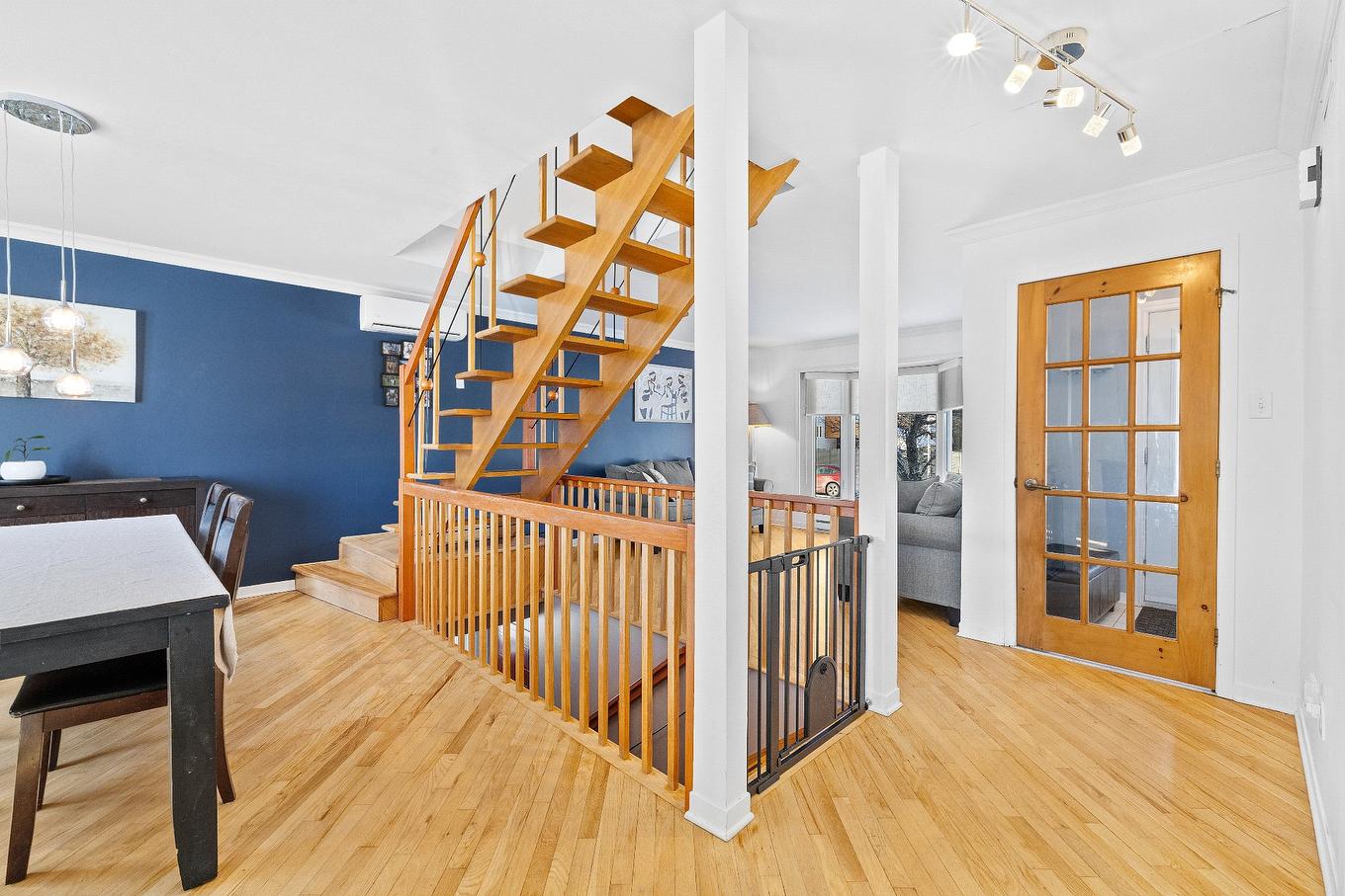 Vue d'ensemble - 1276 Rue Toussaint-Trudeau, Chambly, QC - Indoor Photo Showing Other Room