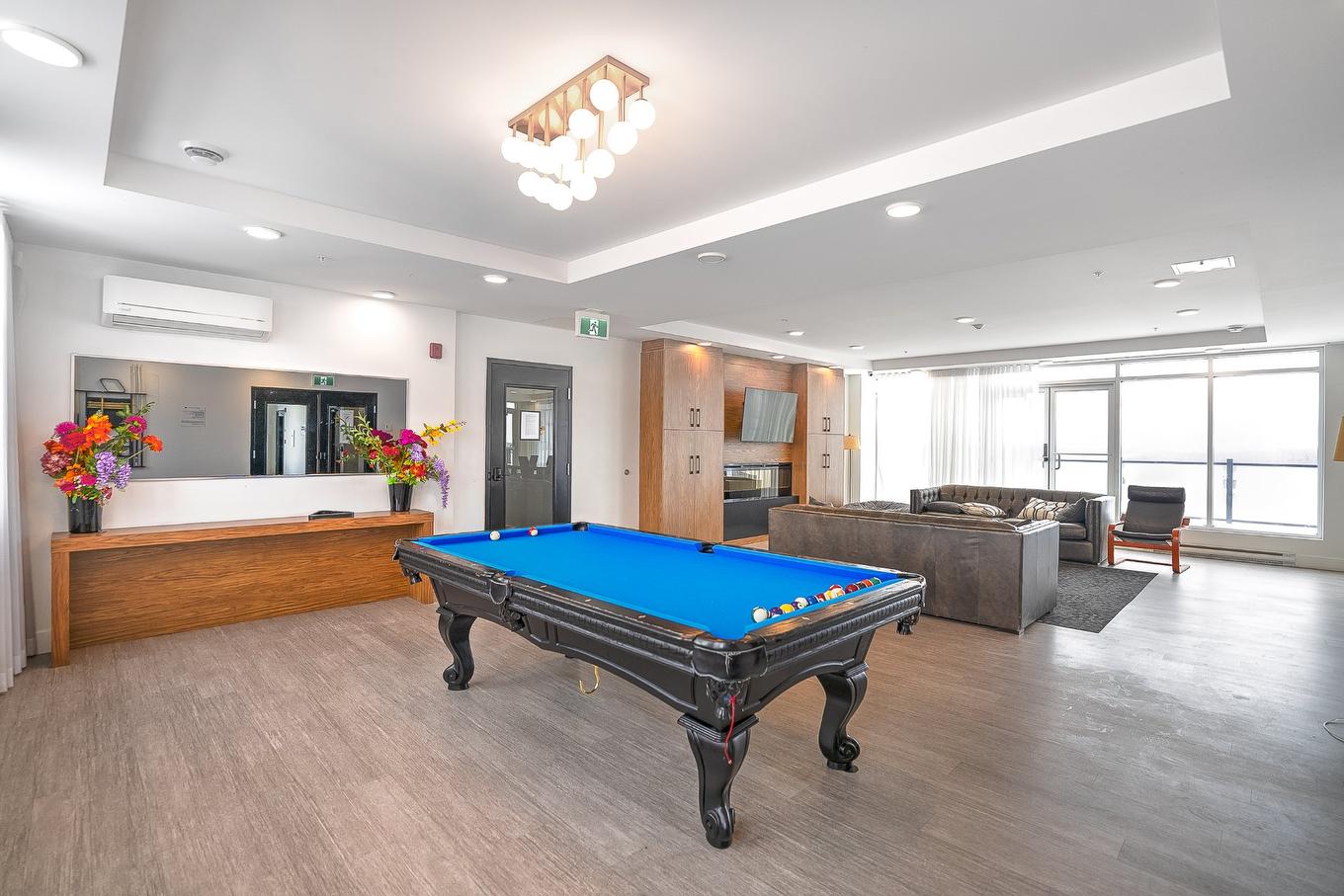 Salle de jeux - 702-9185 Rue Lennon, Brossard, QC - Indoor Photo Showing Other Room