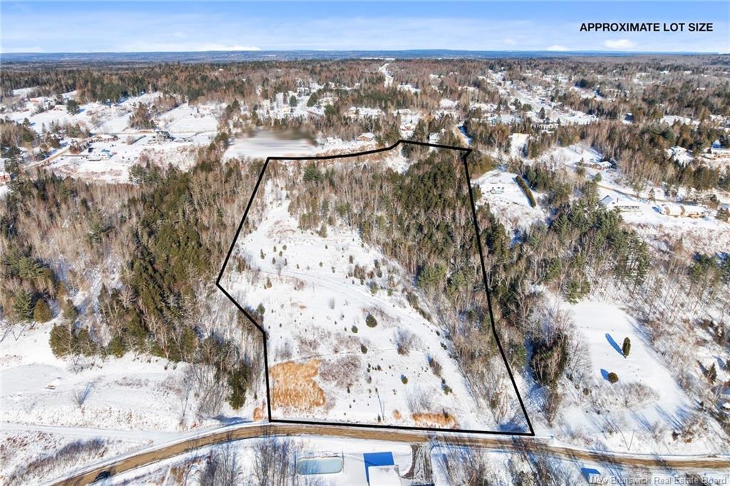 Na Grand Pass Crt, Douglas, NB