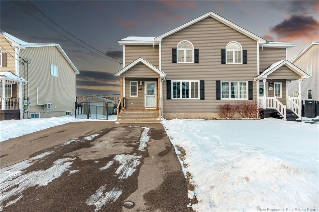 47 Coachmen, Riverview, NB