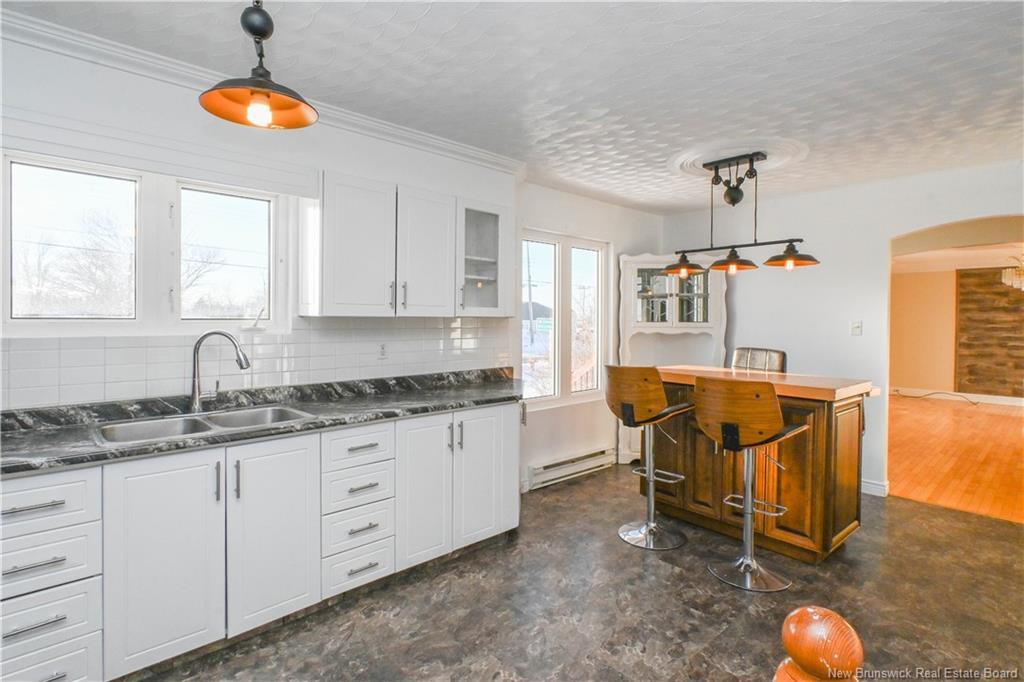 23 Saint-Simon Rd, Caraquet, NB