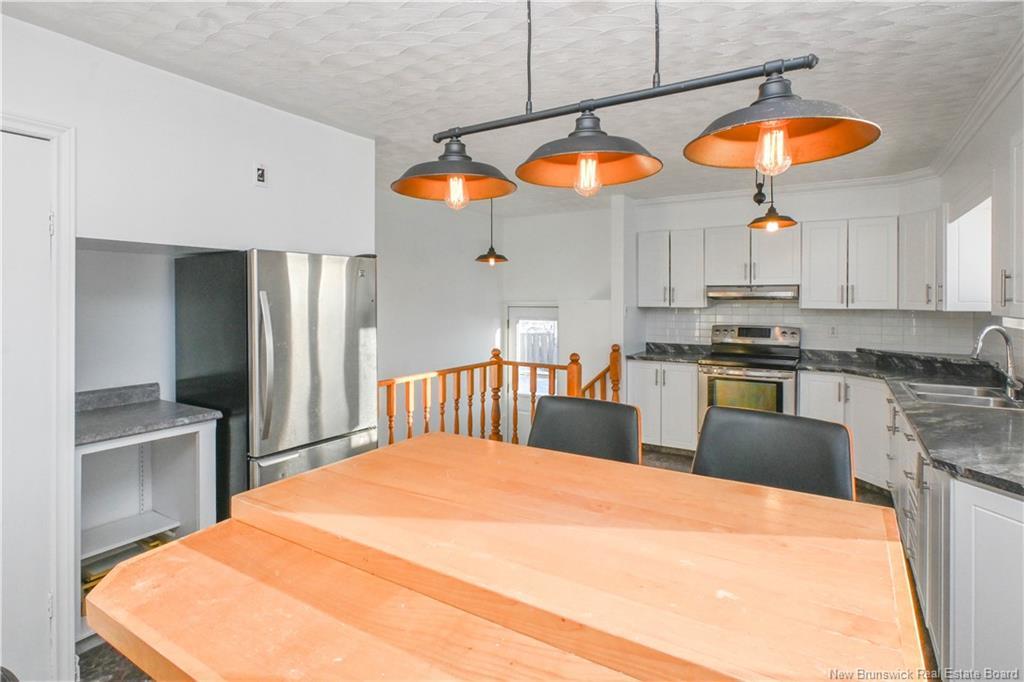 23 Saint-Simon Rd, Caraquet, NB