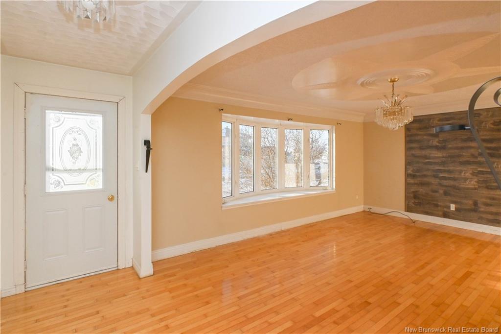 23 Saint-Simon Rd, Caraquet, NB