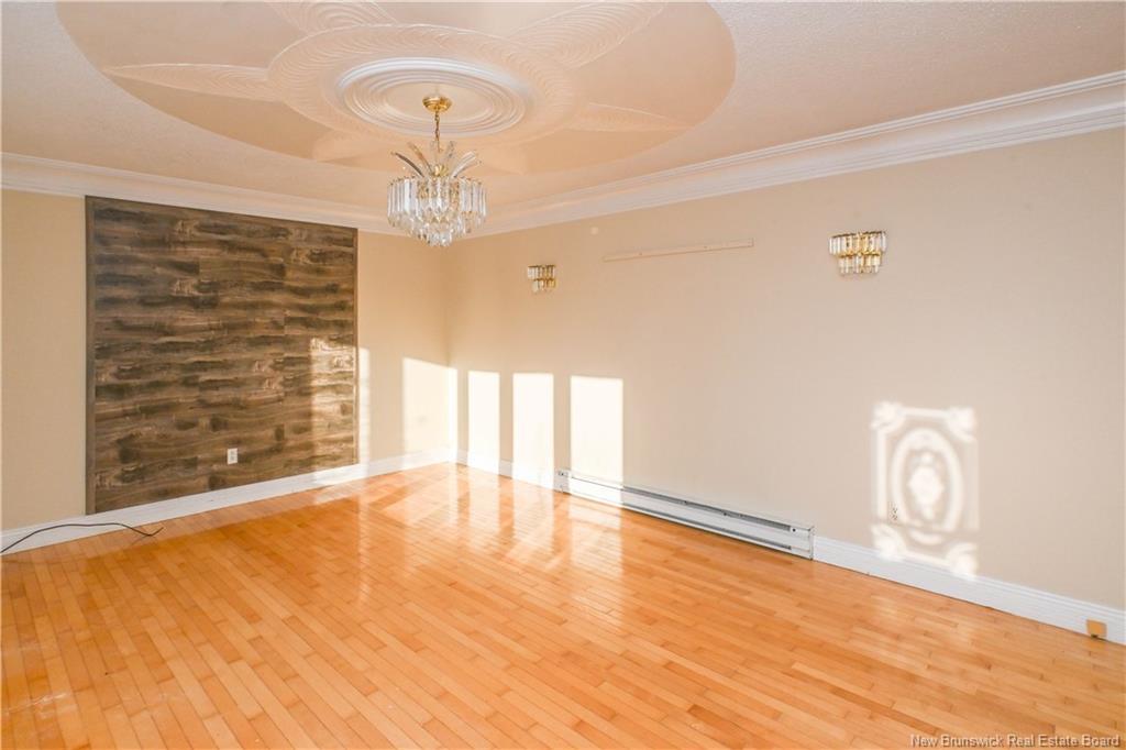 23 Saint-Simon Rd, Caraquet, NB