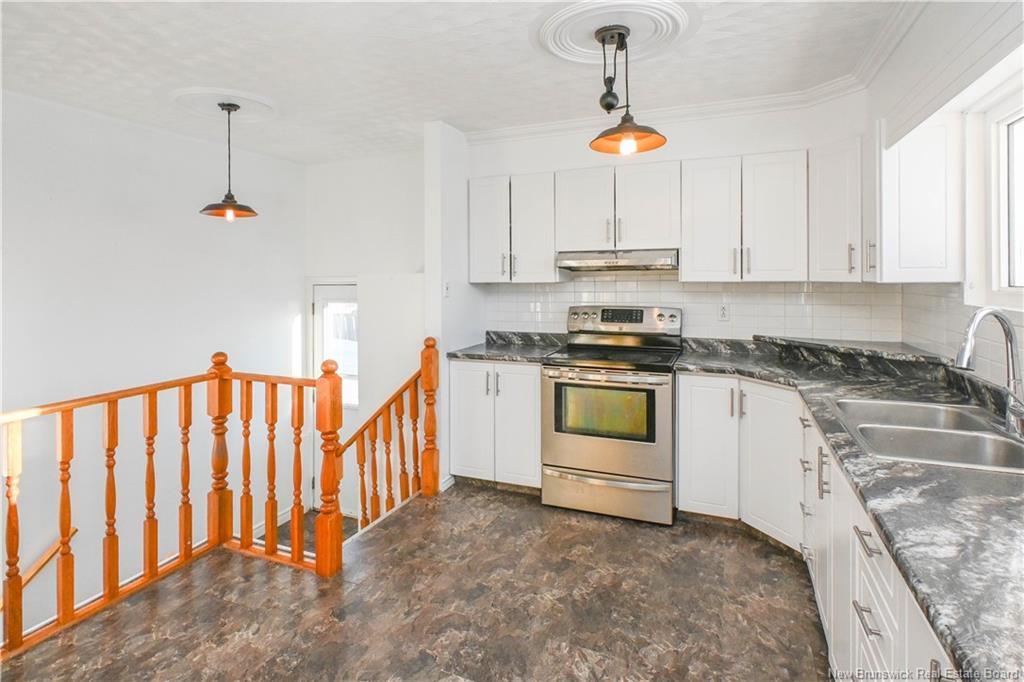 23 Saint-Simon Rd, Caraquet, NB