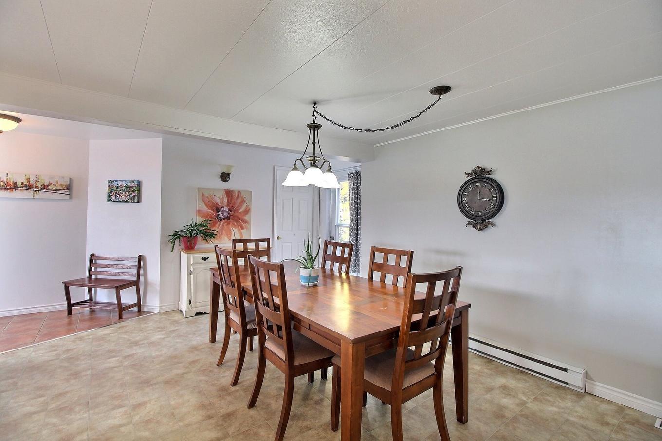 Salle à manger - 87 Route 397 N., Barraute, QC - Indoor Photo Showing Dining Room