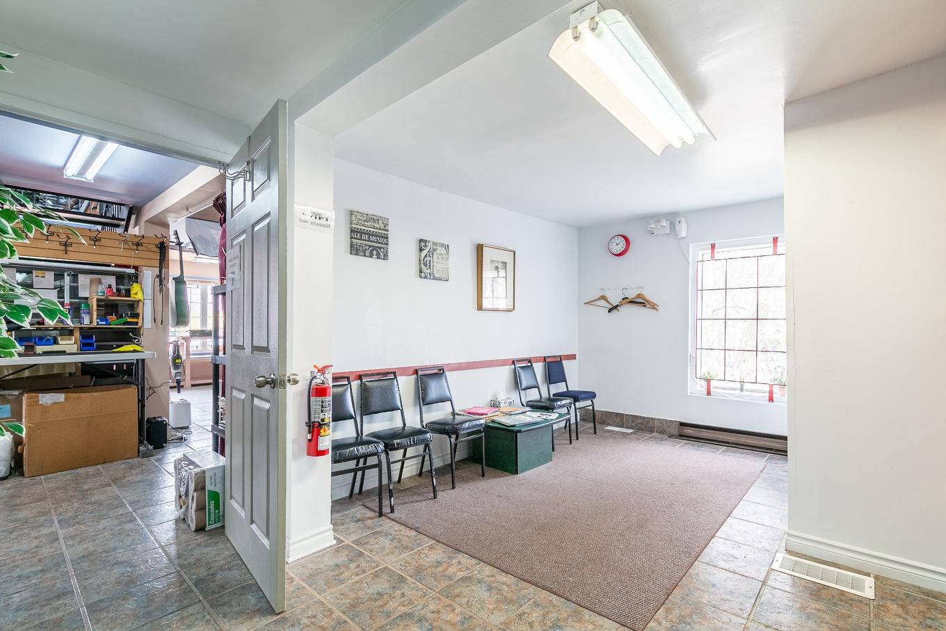 Interior - 224 Rue Notre-Dame, Repentigny (Repentigny), QC - Indoor Photo Showing Other Room