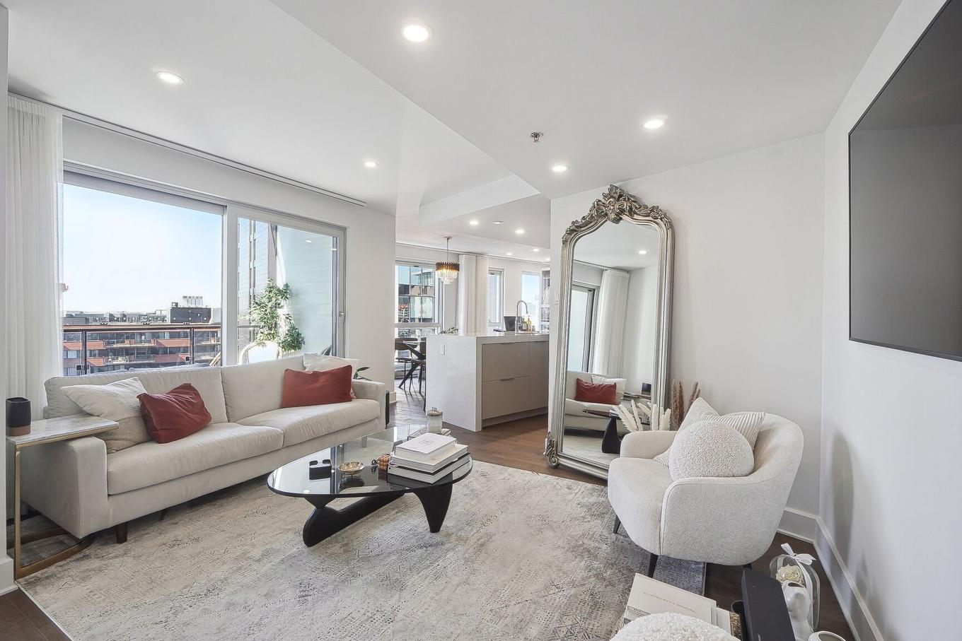 Living room - 1705-101 Rue Peel, Montréal (Le Sud-Ouest), QC - Indoor Photo Showing Living Room