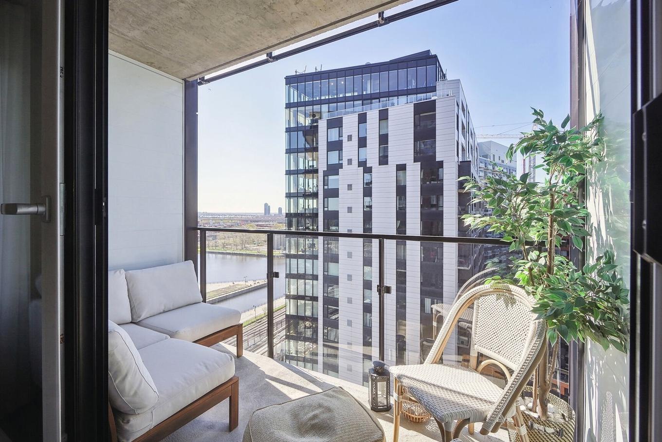 Balcony - 1705-101 Rue Peel, Montréal (Le Sud-Ouest), QC - With Exterior