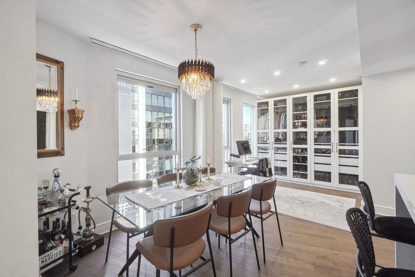 Dining room - 1705-101 Rue Peel, Montréal (Le Sud-Ouest), QC - Indoor Photo Showing Dining Room