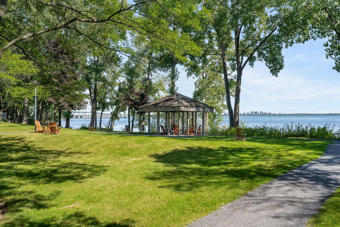 Accès au plan d'eau - 1504-50 Rue Berlioz, Montréal (Verdun/Île-Des-Soeurs), QC - Outdoor With Body Of Water With View