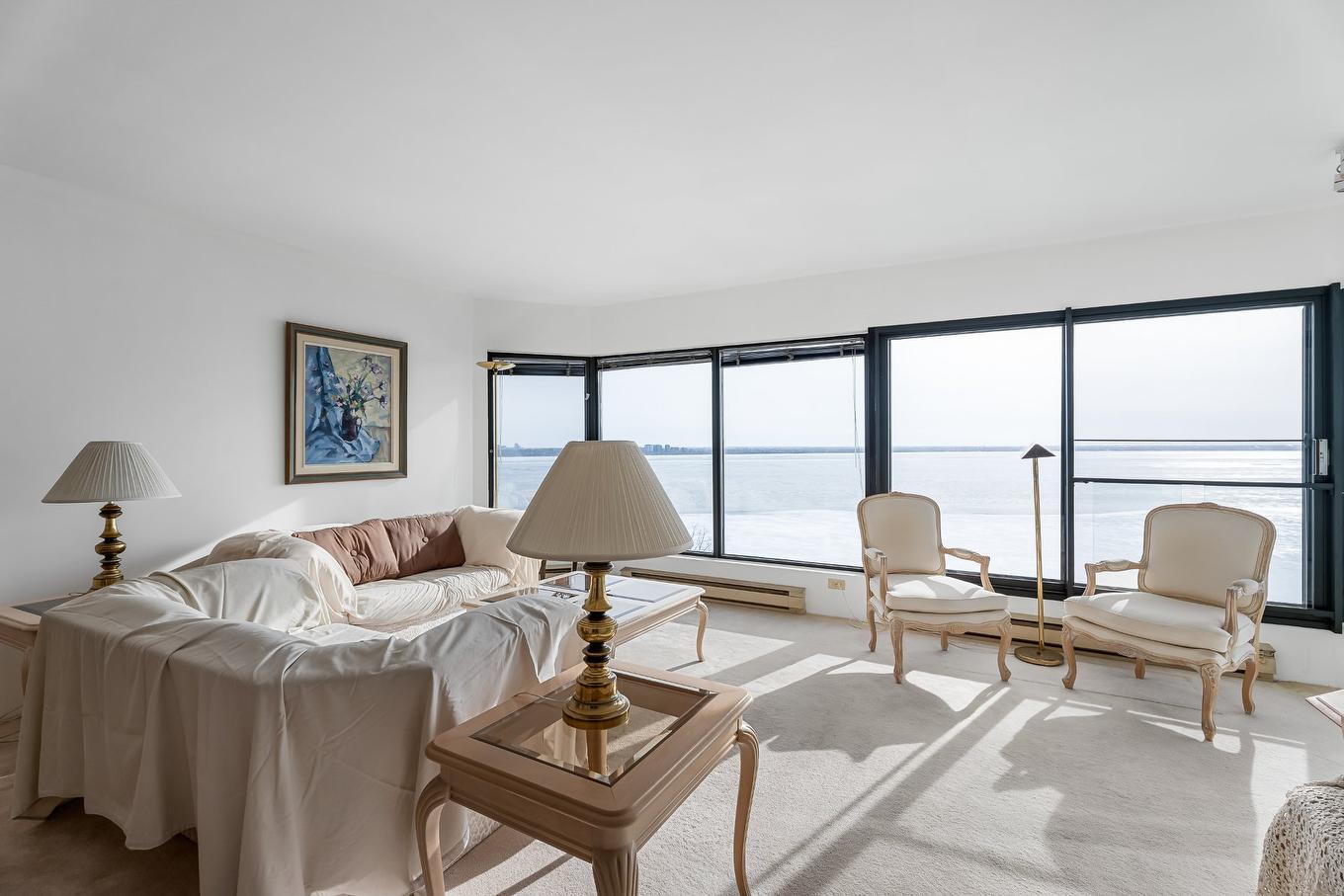 Salon - 1504-50 Rue Berlioz, Montréal (Verdun/Île-Des-Soeurs), QC - Indoor Photo Showing Living Room