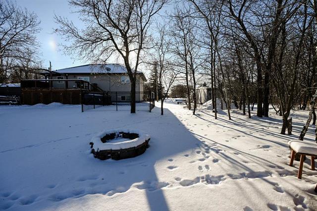 101 Spruce St, Grunthal, MB