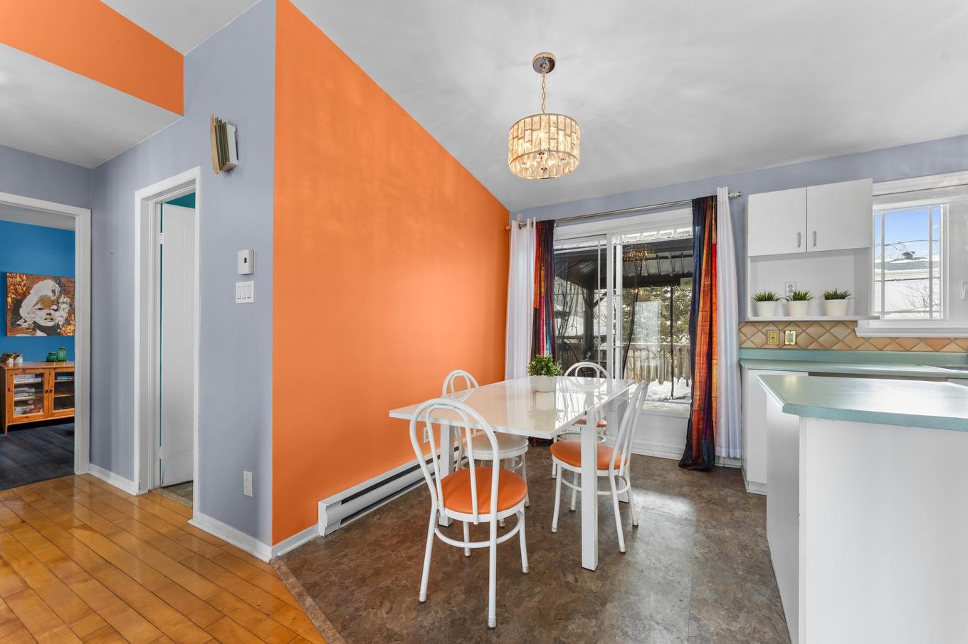 Salle à manger - 124 Rue Colbert, Repentigny (Le Gardeur), QC - Indoor Photo Showing Dining Room