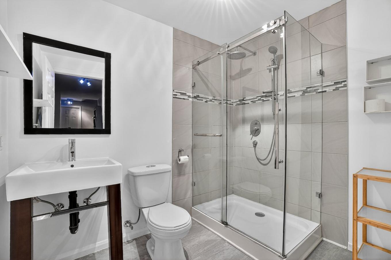 Salle de bains - 147 Rue Gaudreau, Saint-Jérôme, QC - Indoor Photo Showing Bathroom