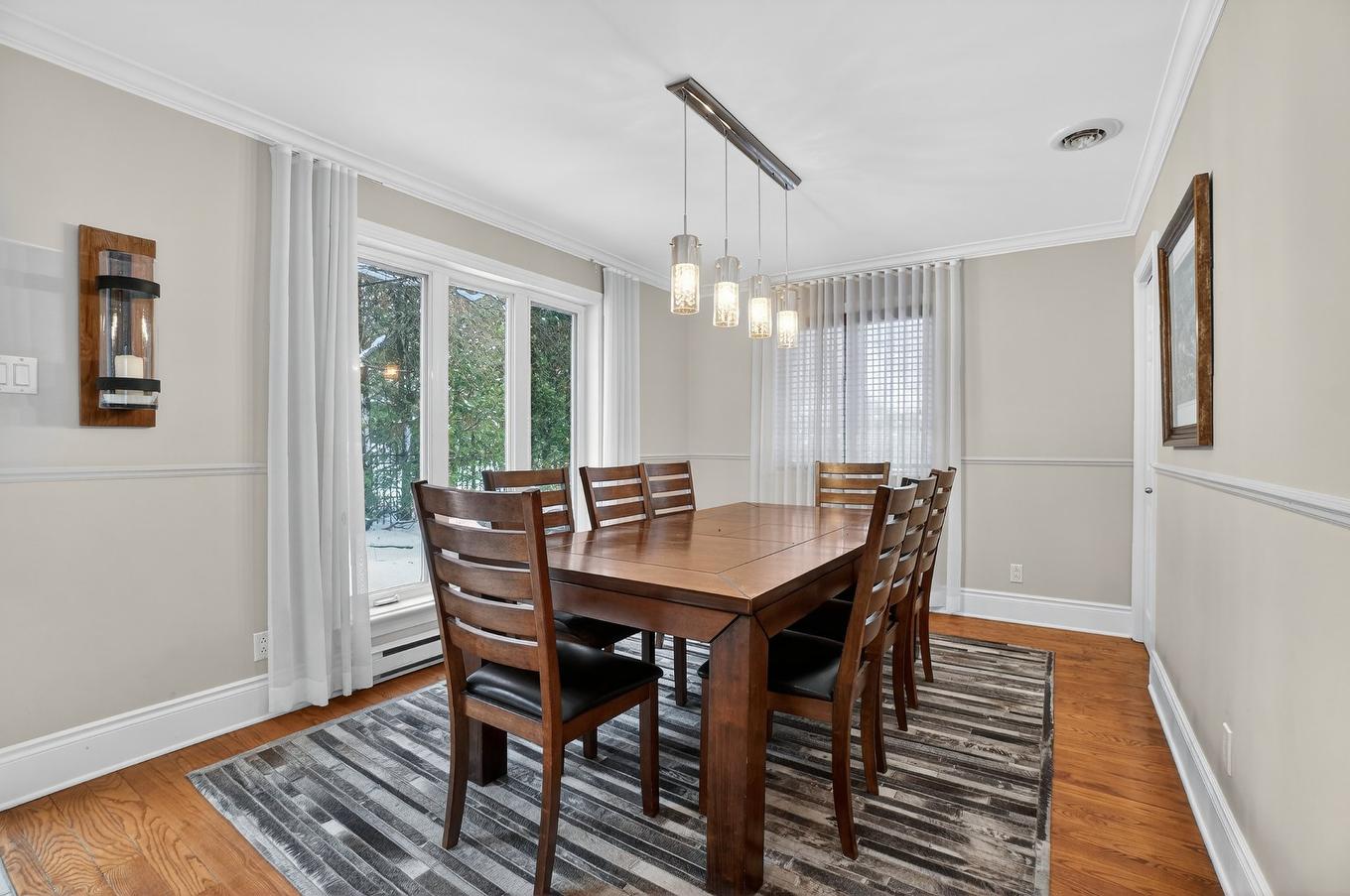 Salle à manger - 147 Rue Gaudreau, Saint-Jérôme, QC - Indoor Photo Showing Dining Room