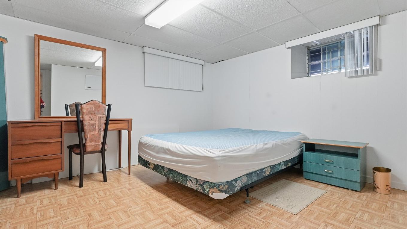 Chambre à coucher - 11445 2E Avenue, Saint-Georges, QC - Indoor Photo Showing Bedroom