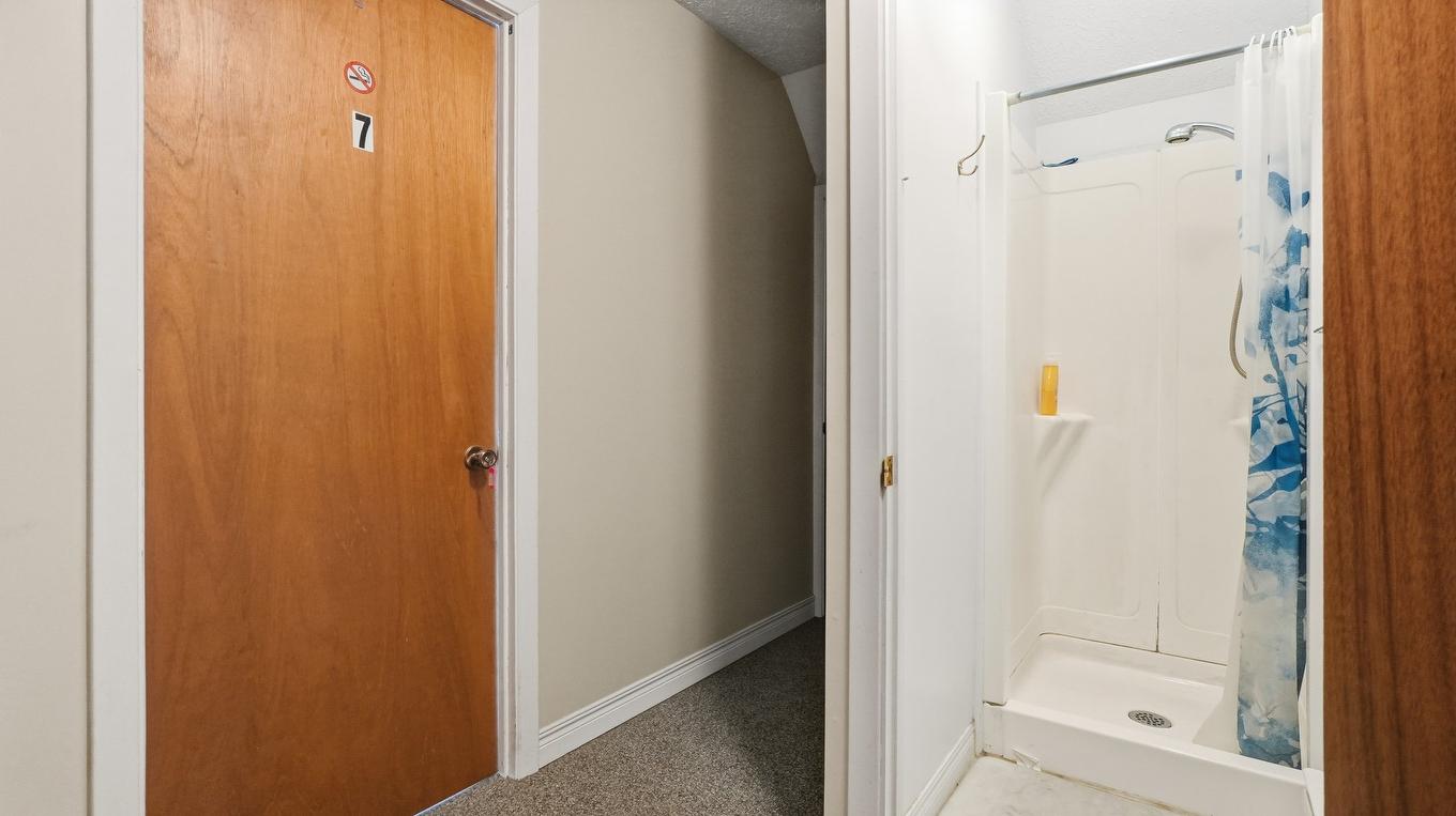 Sous-sol - 11445 2E Avenue, Saint-Georges, QC - Indoor Photo Showing Bathroom