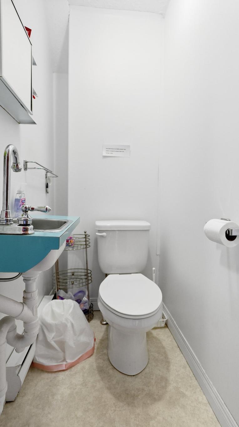 Salle d'eau - 11445 2E Avenue, Saint-Georges, QC - Indoor Photo Showing Bathroom