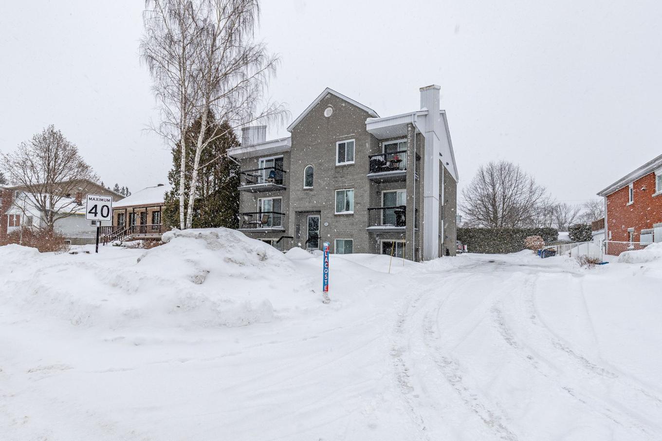 Frontage - 202-142 Rue Lafrance O., Saint-Basile-Le-Grand, QC - Outdoor With Facade