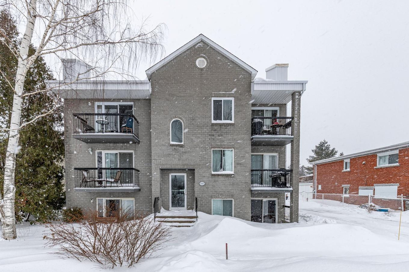Frontage - 202-142 Rue Lafrance O., Saint-Basile-Le-Grand, QC - Outdoor With Facade