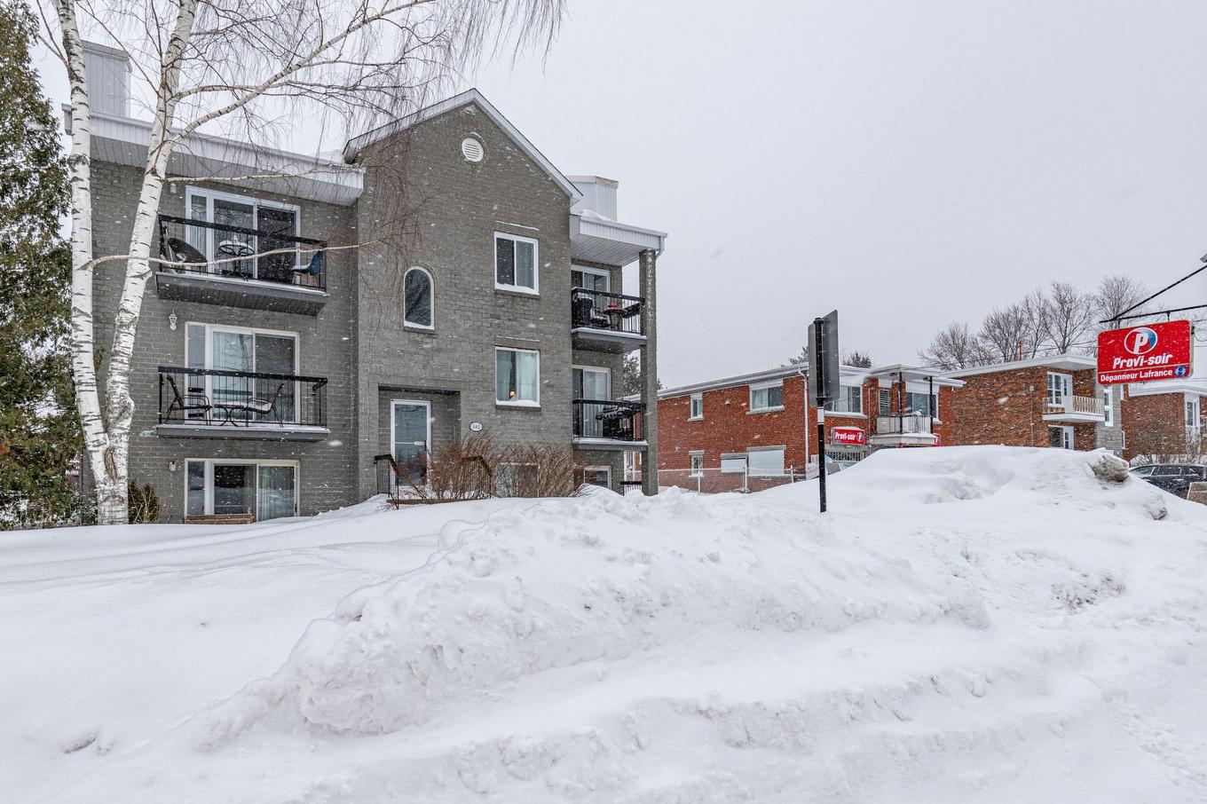 Frontage - 202-142 Rue Lafrance O., Saint-Basile-Le-Grand, QC - Outdoor