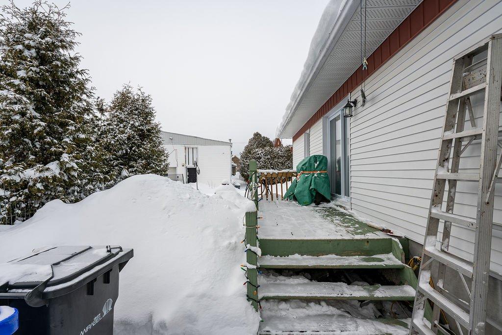 Exterior - 9326 Rue St-François, Mirabel, QC - Outdoor With Exterior