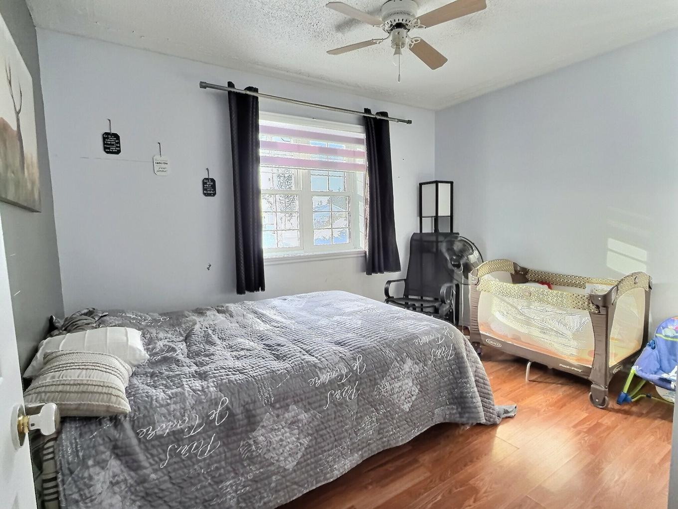 Chambre à coucher - 4 Rue Rivest O., Laverlochère-Angliers, QC - Indoor Photo Showing Bedroom