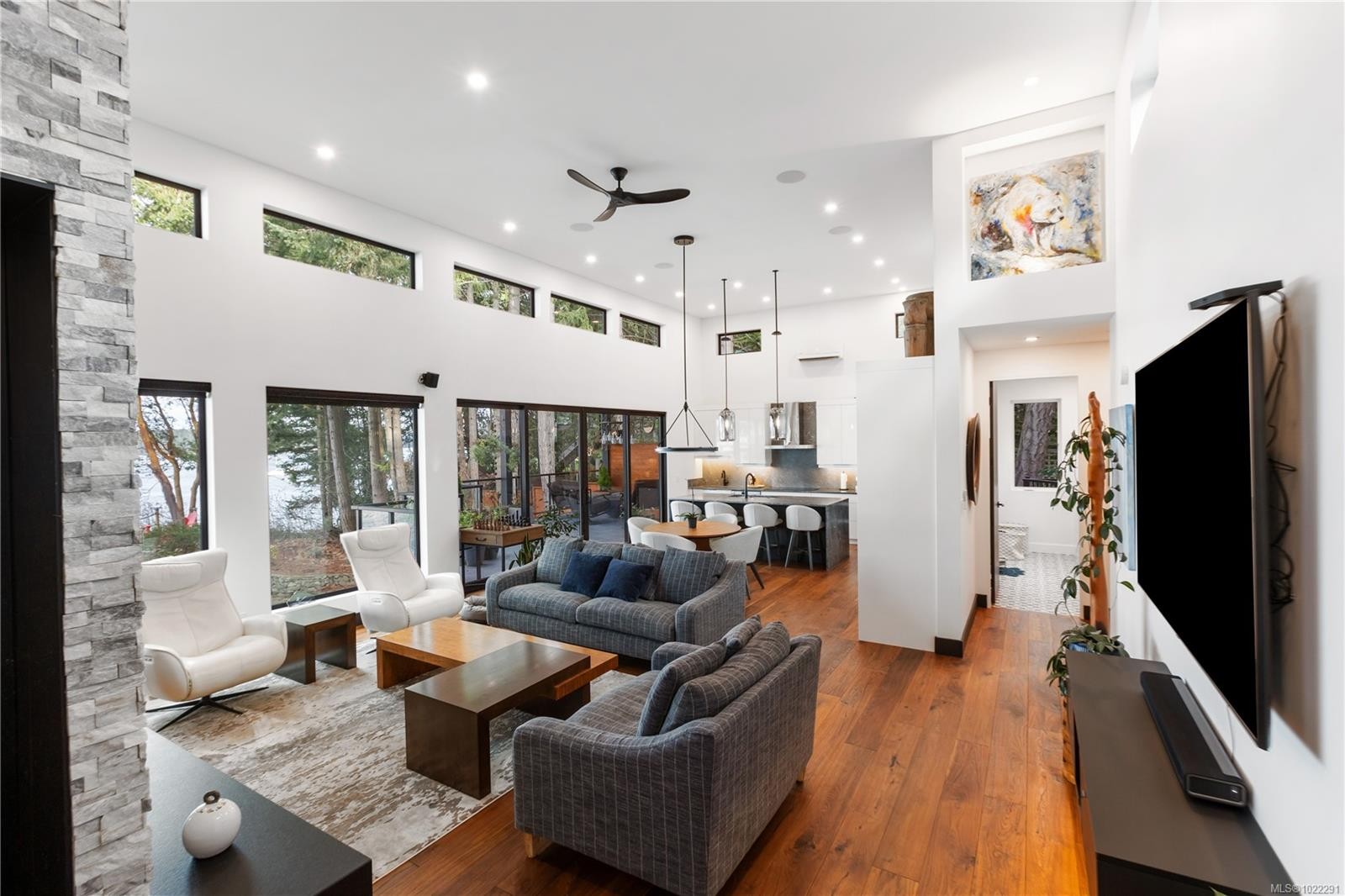 2250 Dolphin Rd, North Saanich, BC