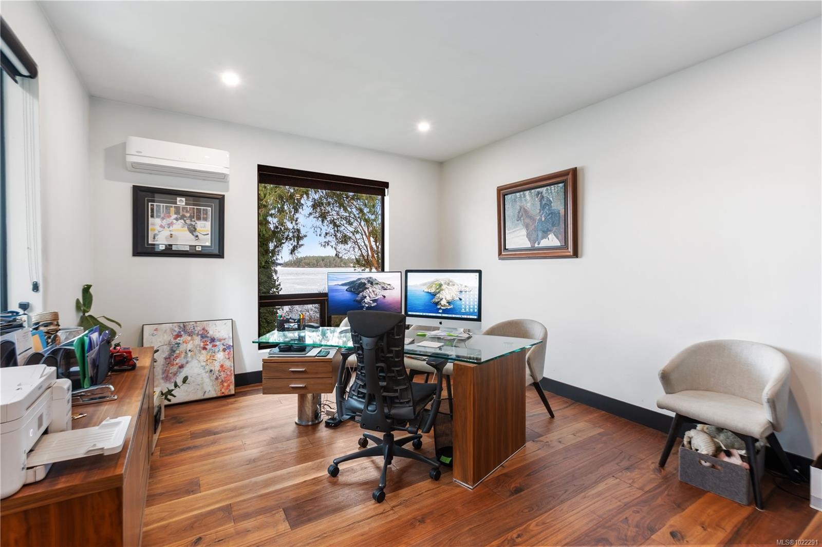 2250 Dolphin Rd, North Saanich, BC