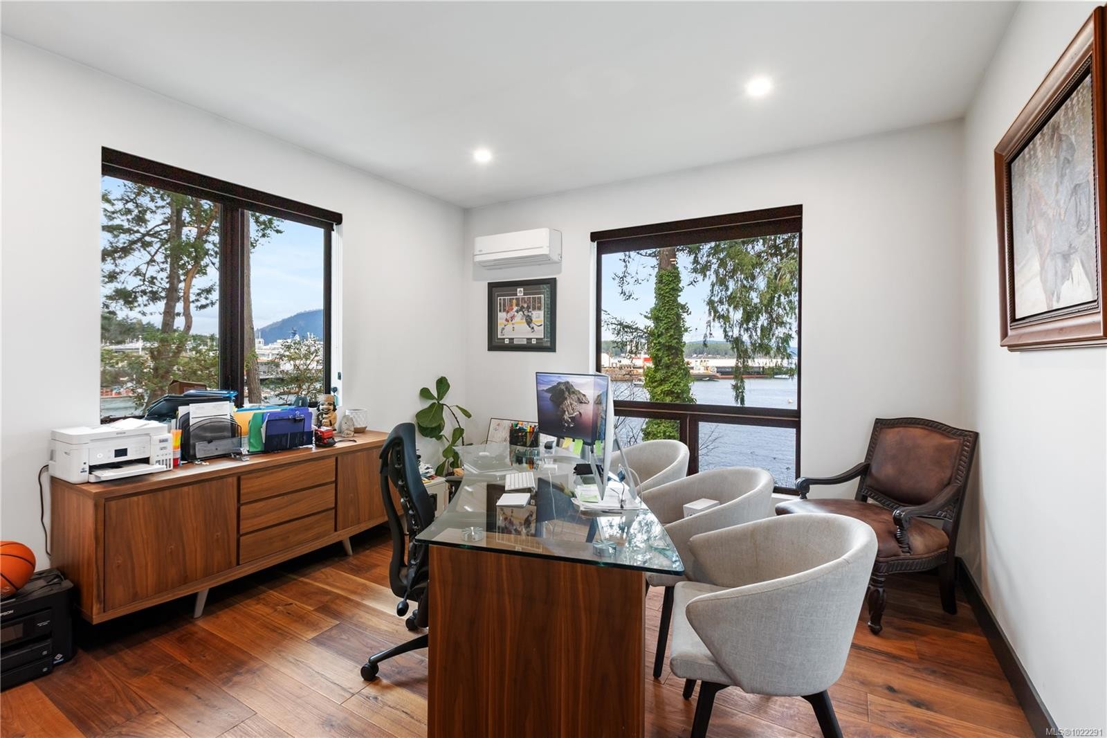 2250 Dolphin Rd, North Saanich, BC