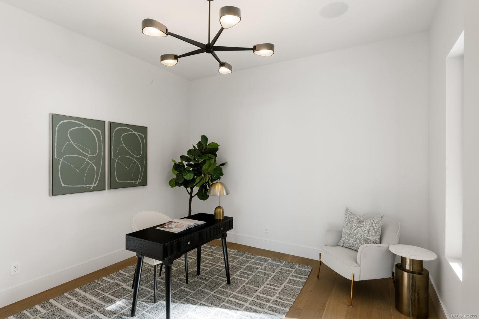 418 Lands End Rd, North Saanich, BC