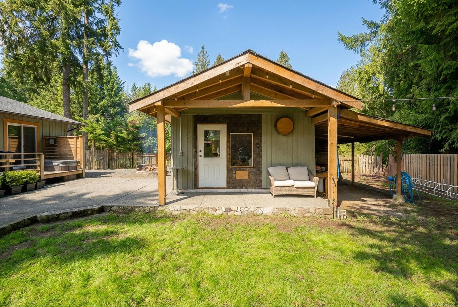 2739 Linden Lane, Shawnigan Lake, BC