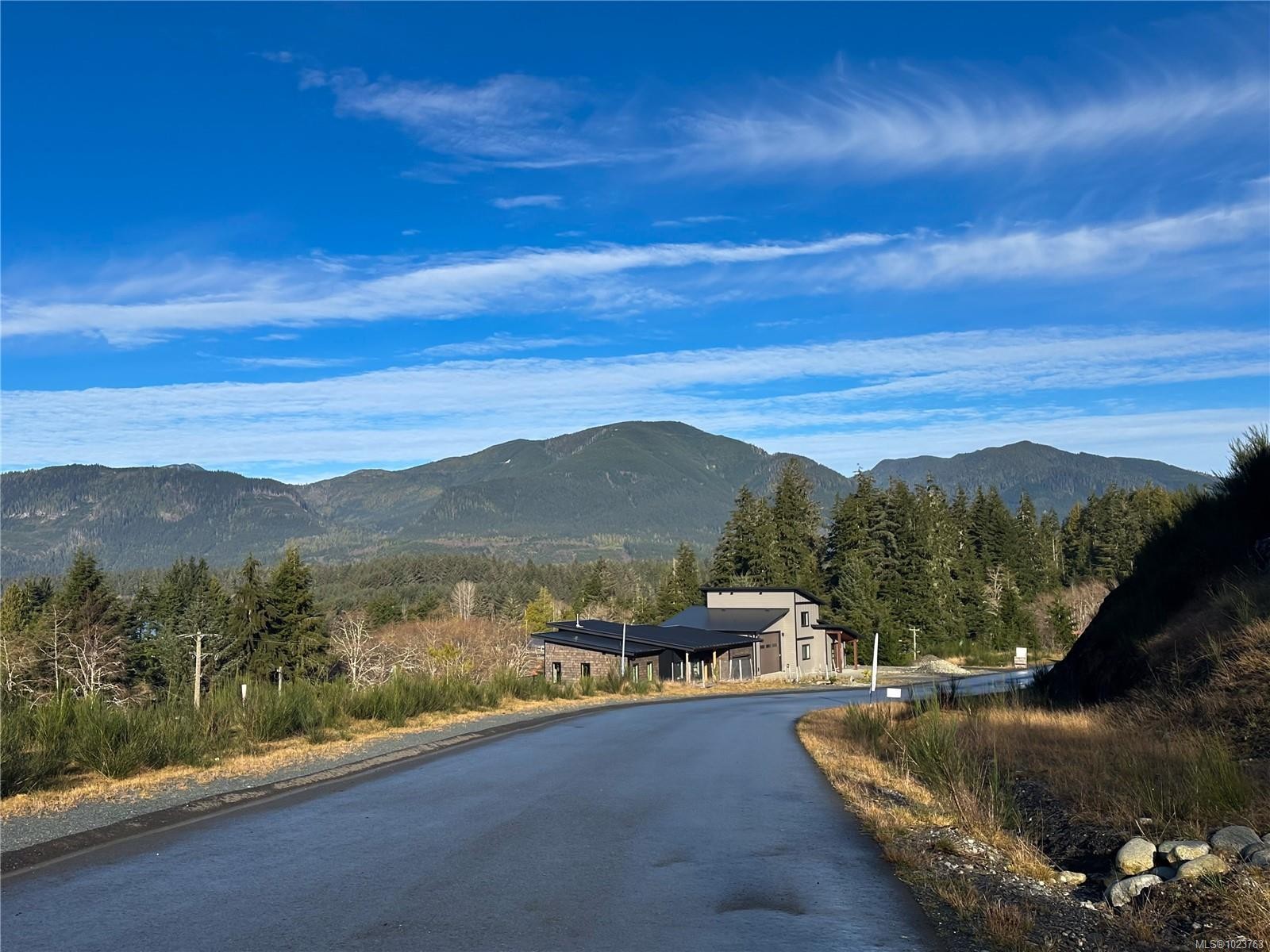 16920 Beachview Dr, Port Renfrew, BC