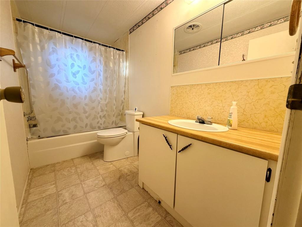 2210 34Th Avenue, Cranbrook, BC