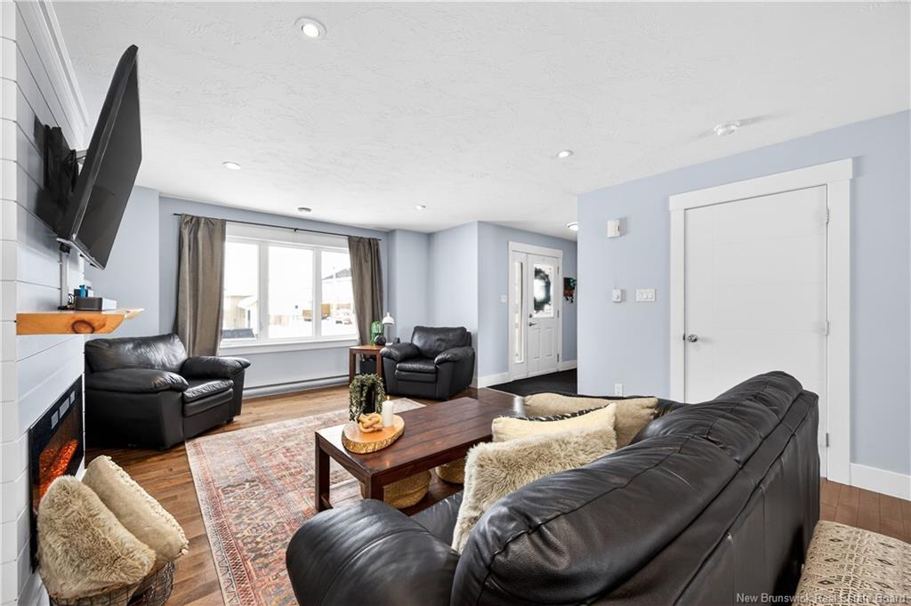 11 Bristol Cres, Riverview, NB