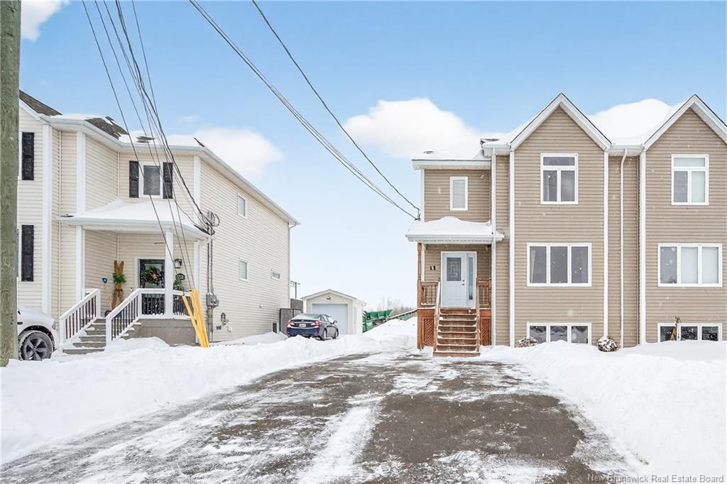 11 Bristol Cres, Riverview, NB