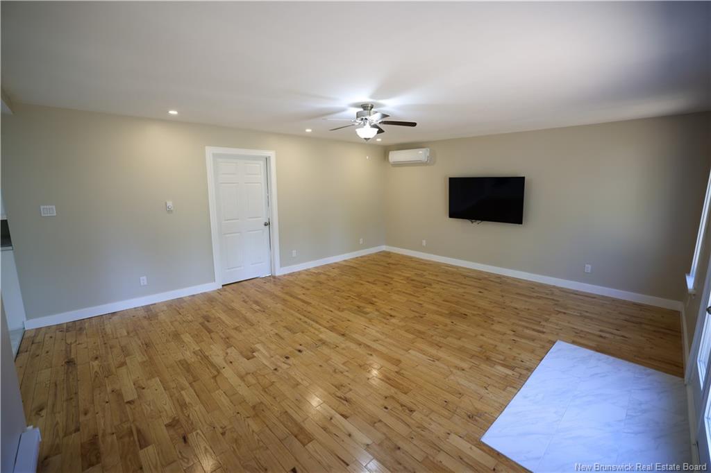 542 Salisbury Rd, Moncton, NB