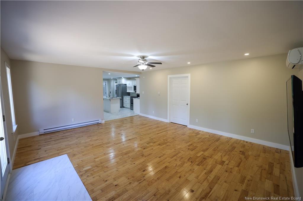 542 Salisbury Rd, Moncton, NB