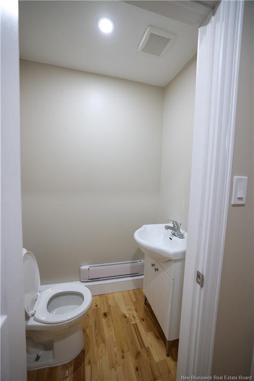 542 Salisbury Rd, Moncton, NB