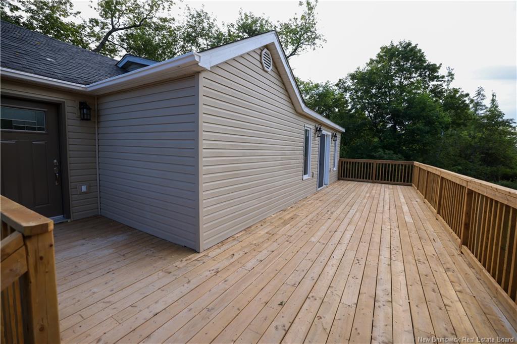 542 Salisbury Rd, Moncton, NB