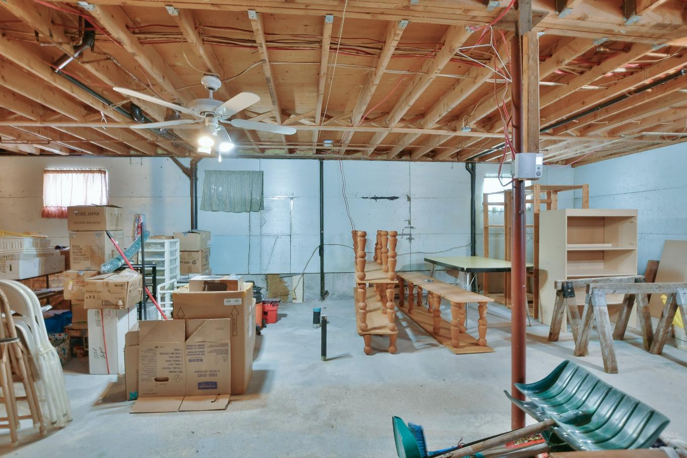 Basement - 53 Rue Des Pléiades, L'Épiphanie, QC - Indoor Photo Showing Basement